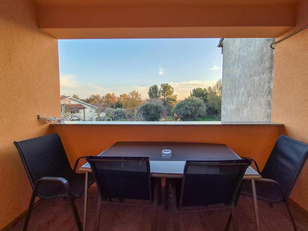 Apartman Meghan Пула Экстерьер фото