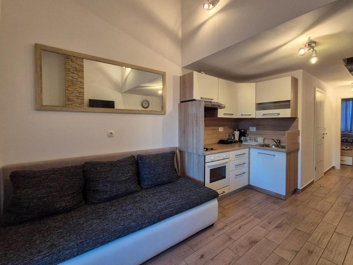 Apartman Meghan Пула Экстерьер фото