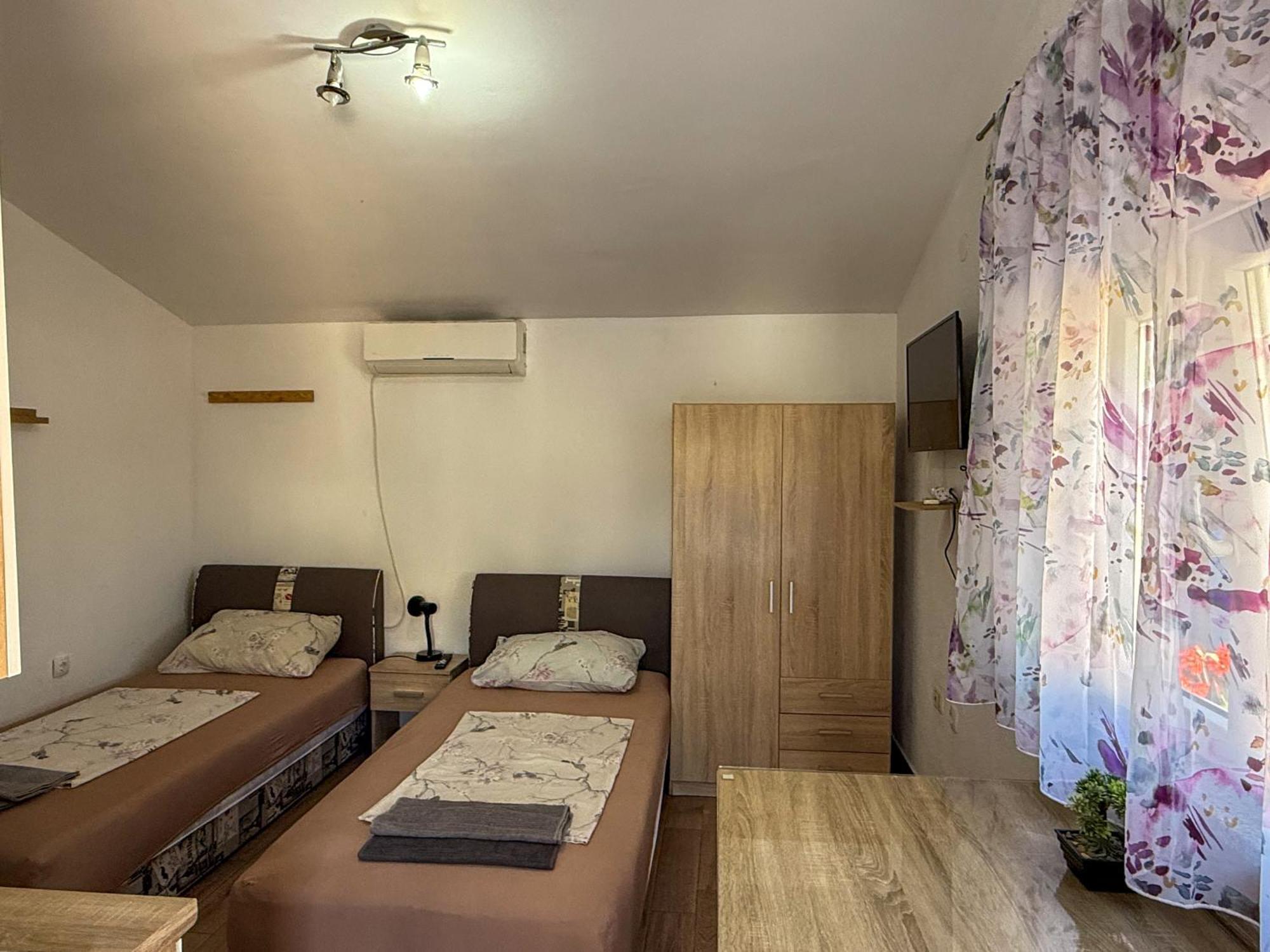 Apartman Meghan Пула Экстерьер фото